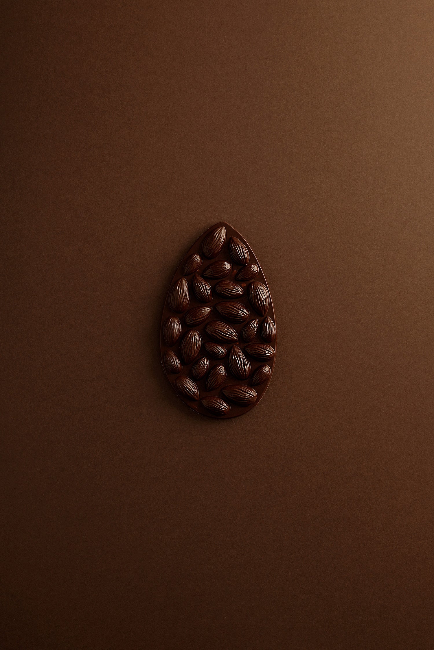 Dark chocolate almond mendiant tablet
