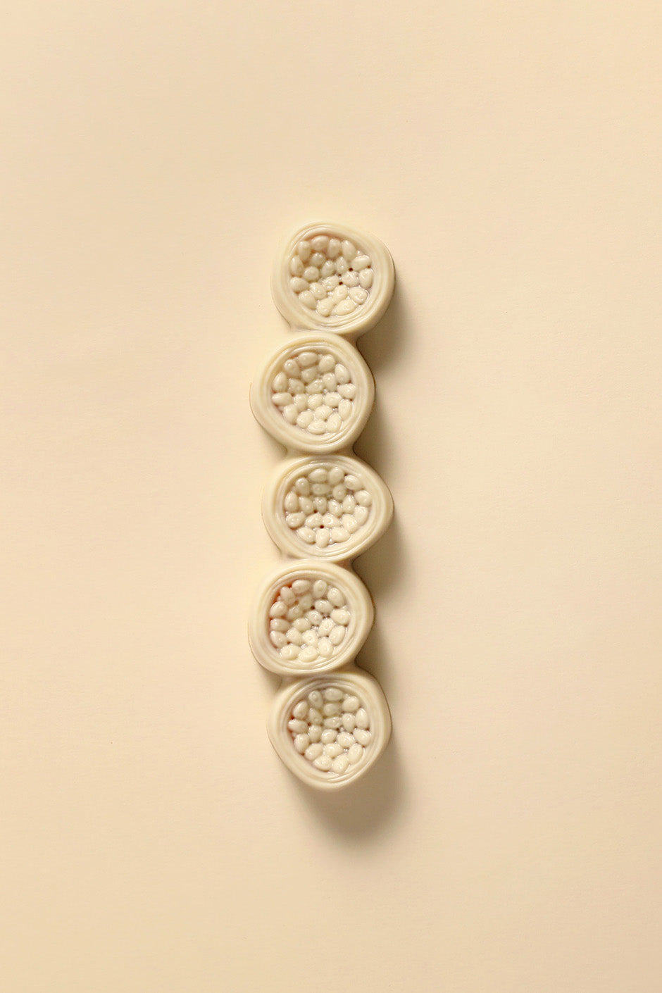 White chocolate passion fruit bar | Cedric et la Chocolaterie