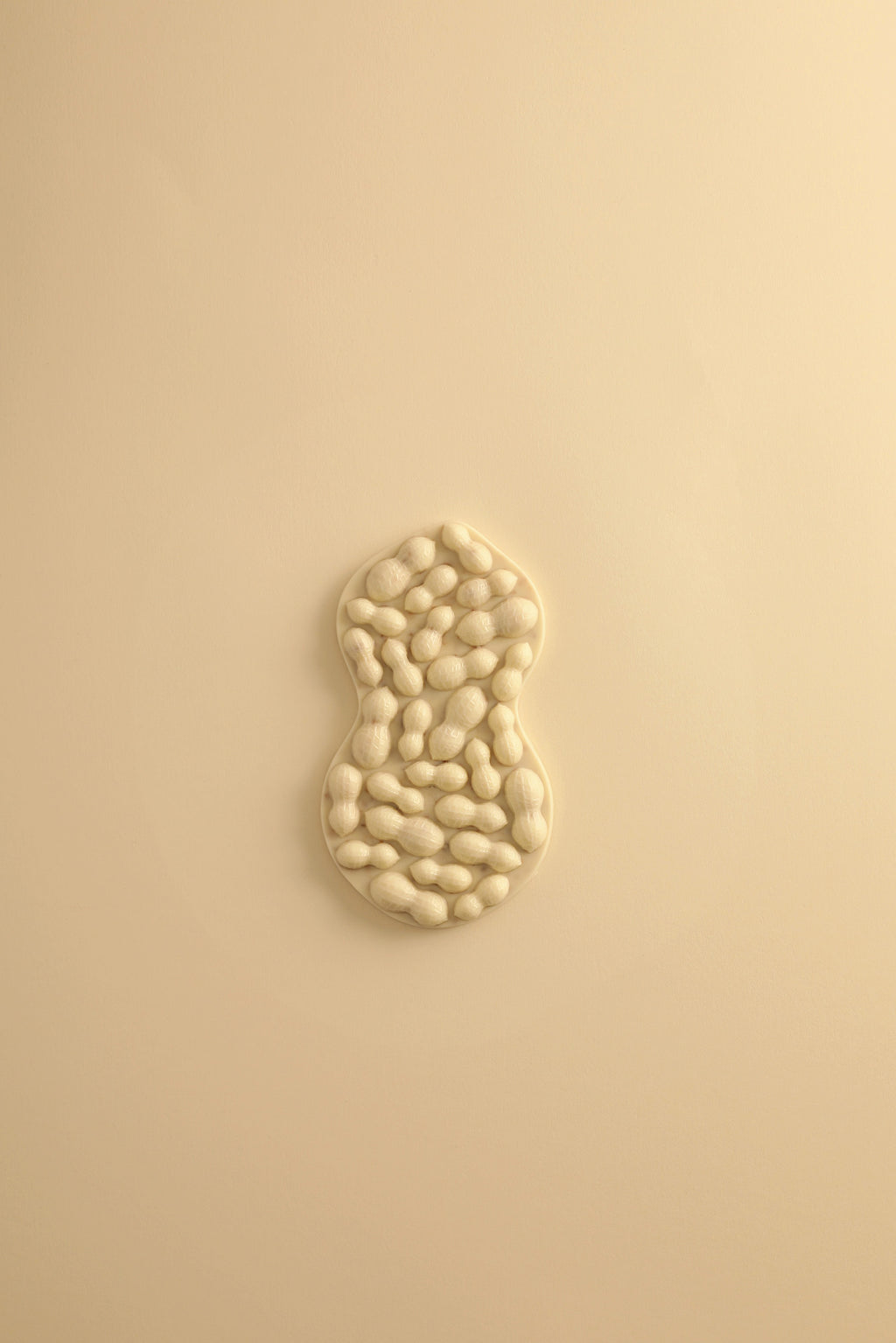 Peanut and white chocolate mendiant tablet