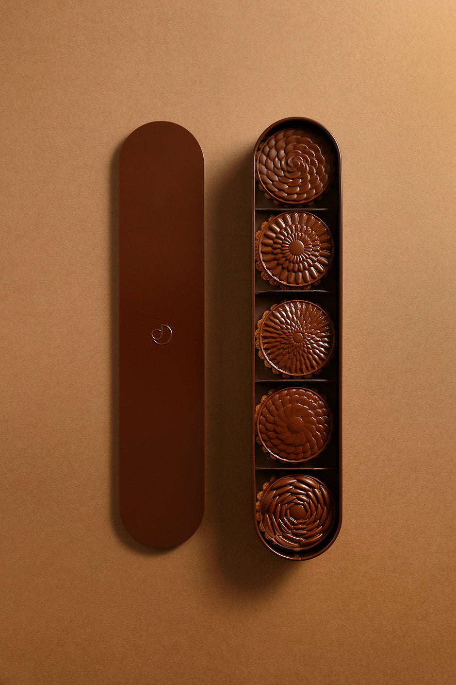 5 milk chocolate shortbreads