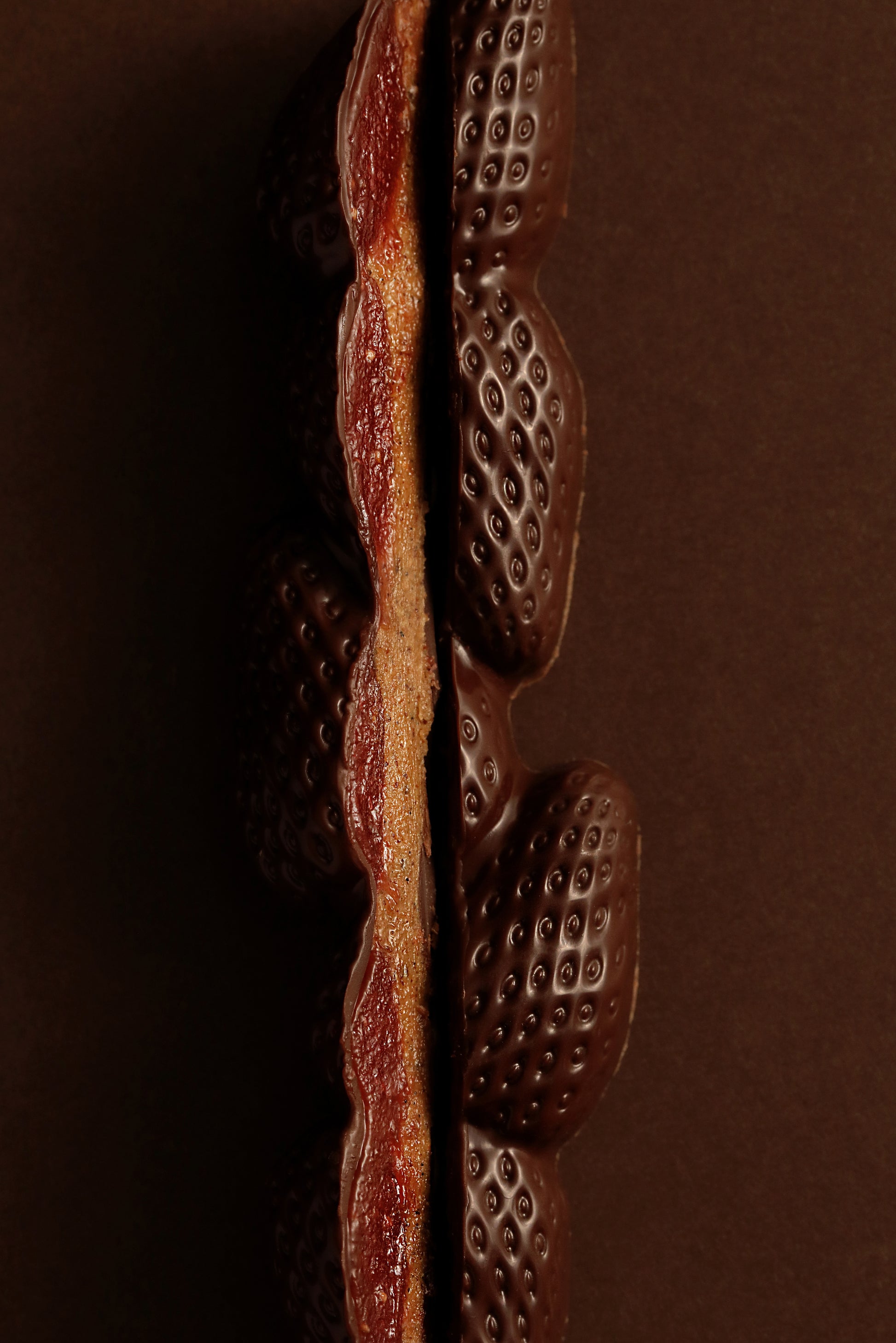 Barre fraise chocolat noir