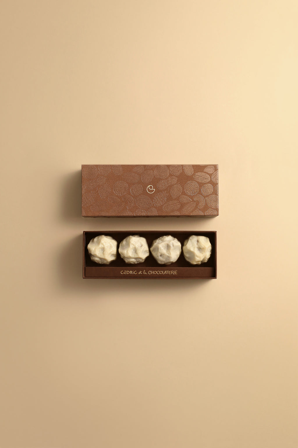 Rocher noisette 4 pièces chocolat blanc