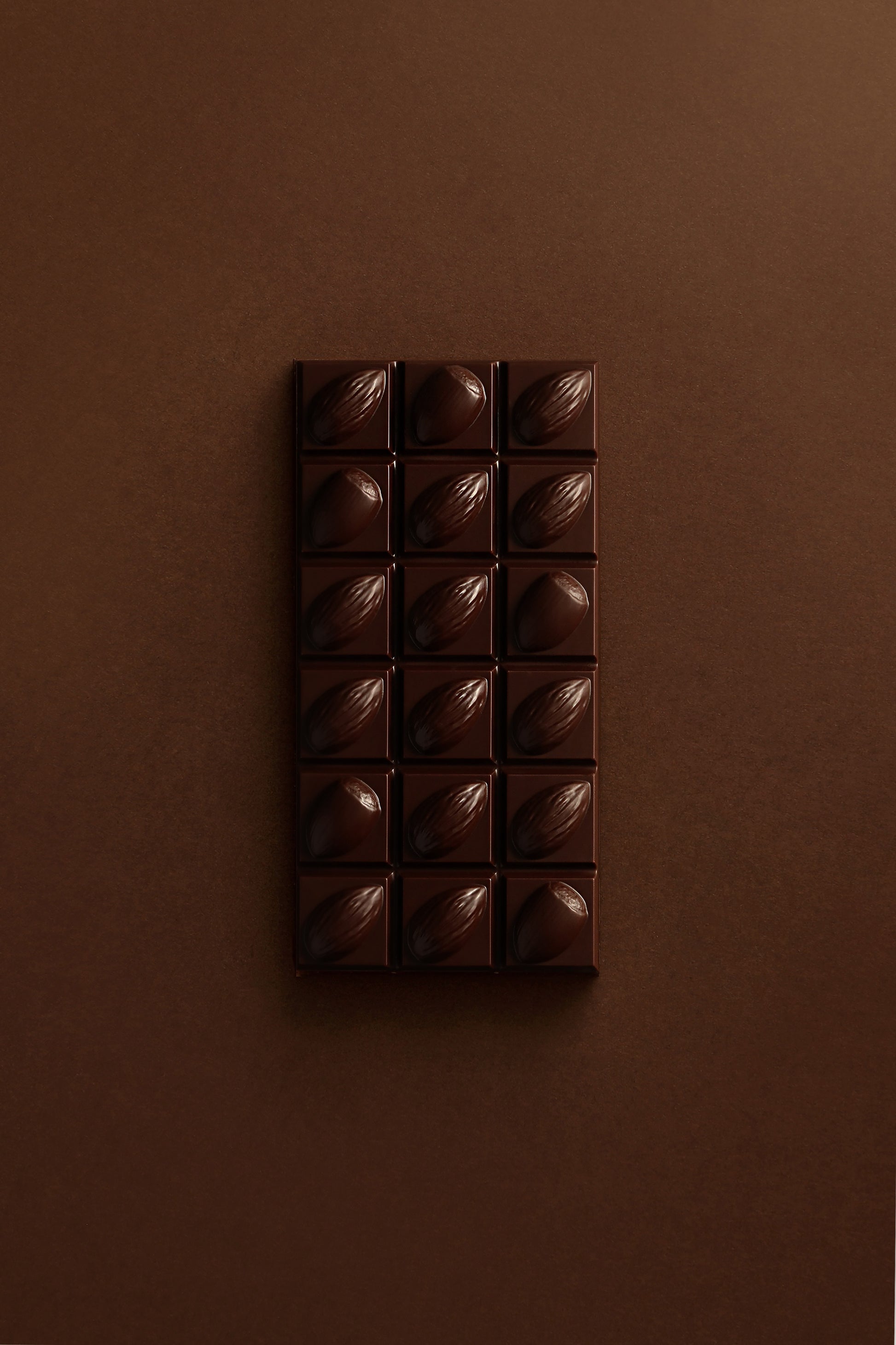 Tablette amande noisette chocolat noir