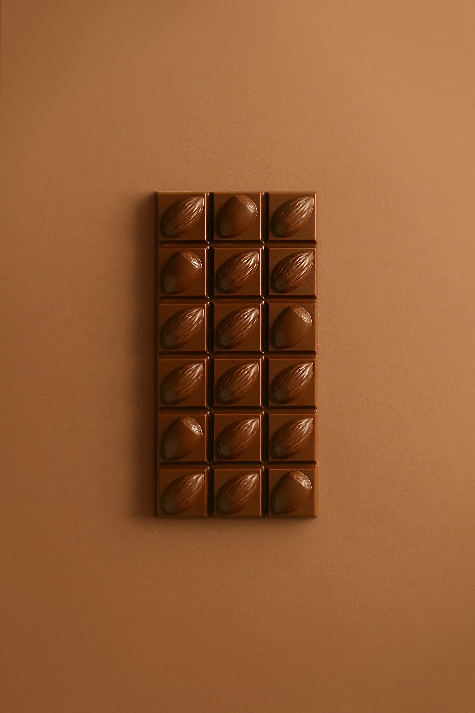 Tablette amande noisette chocolat au lait