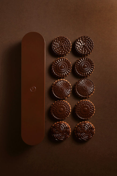10 dark chocolate shortbreads