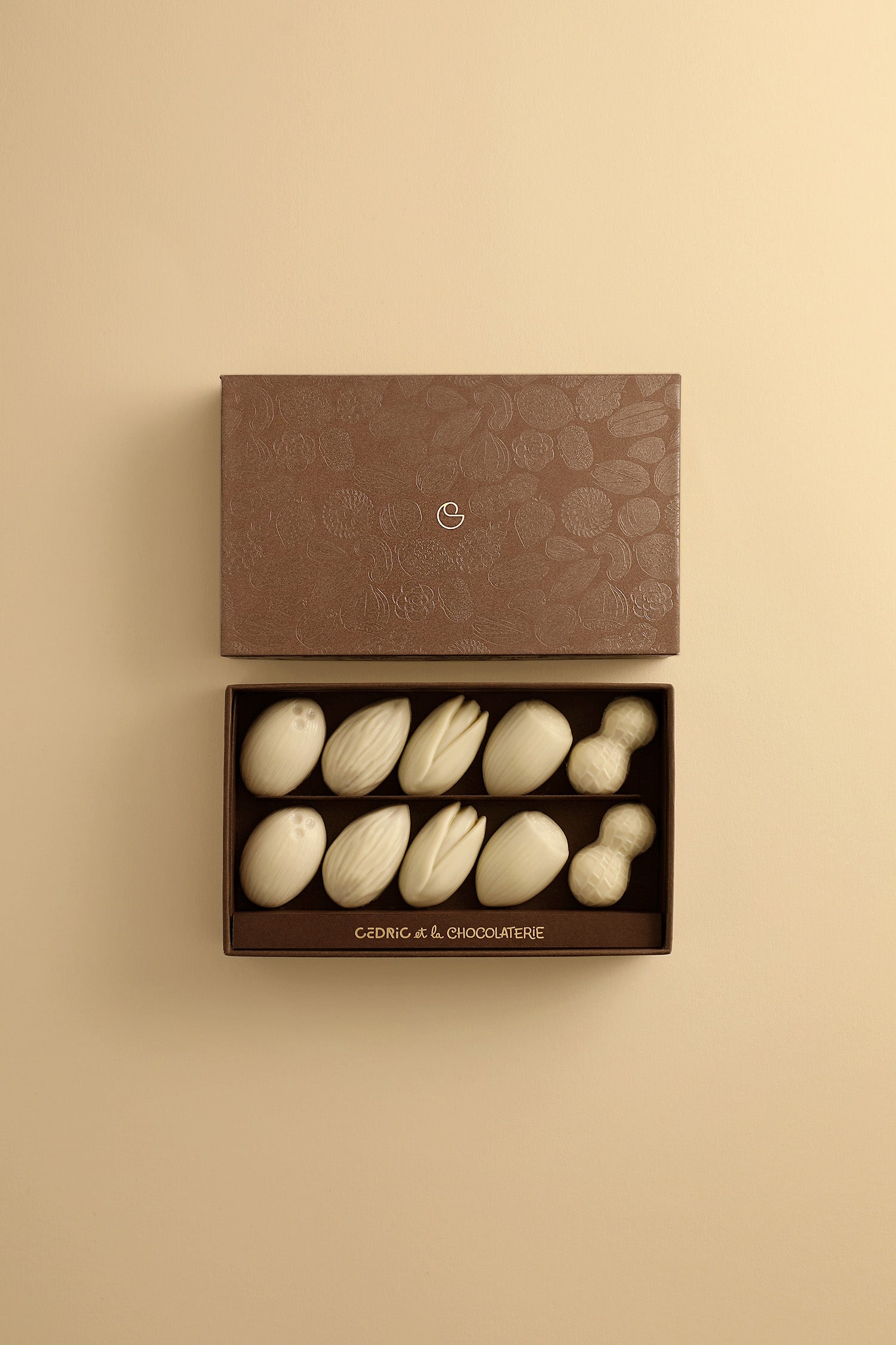 10 white chocolate candy