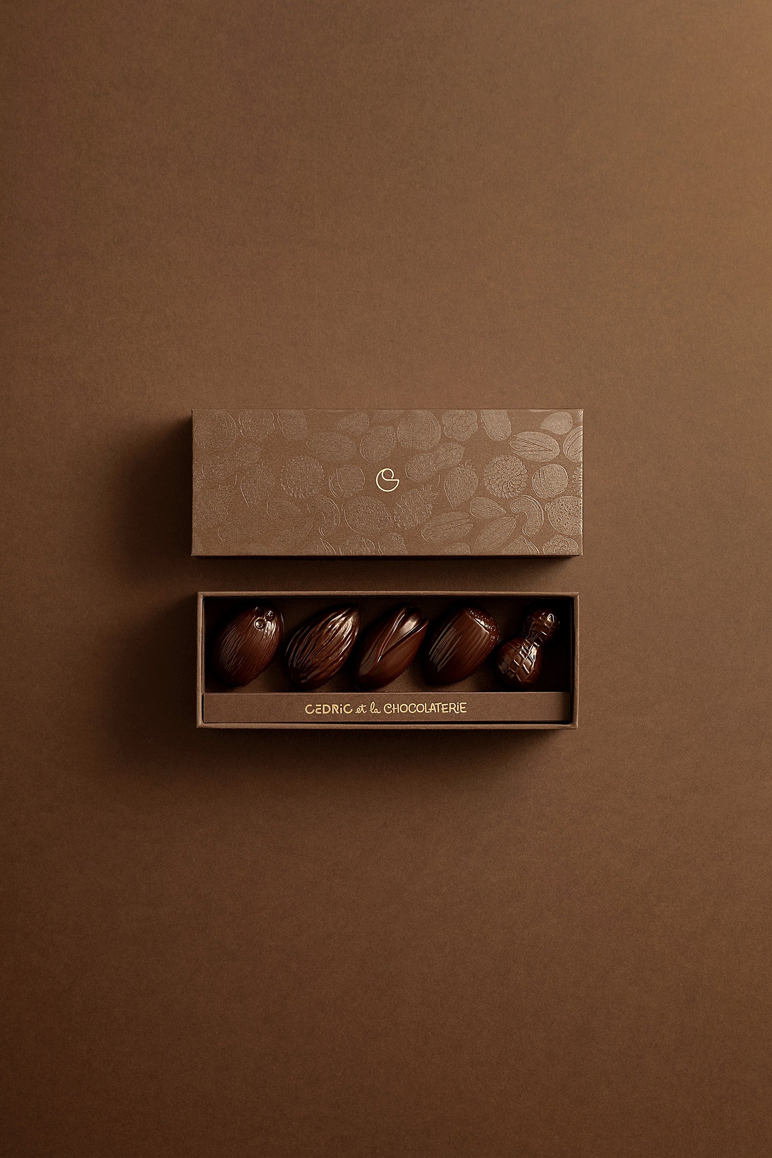 5-piece dark chocolate candy