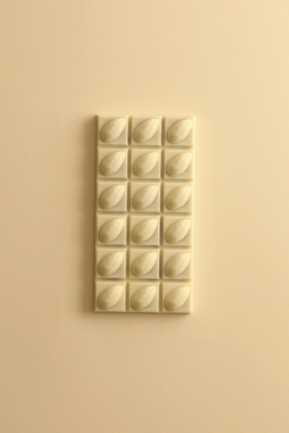 White chocolate almond tablet