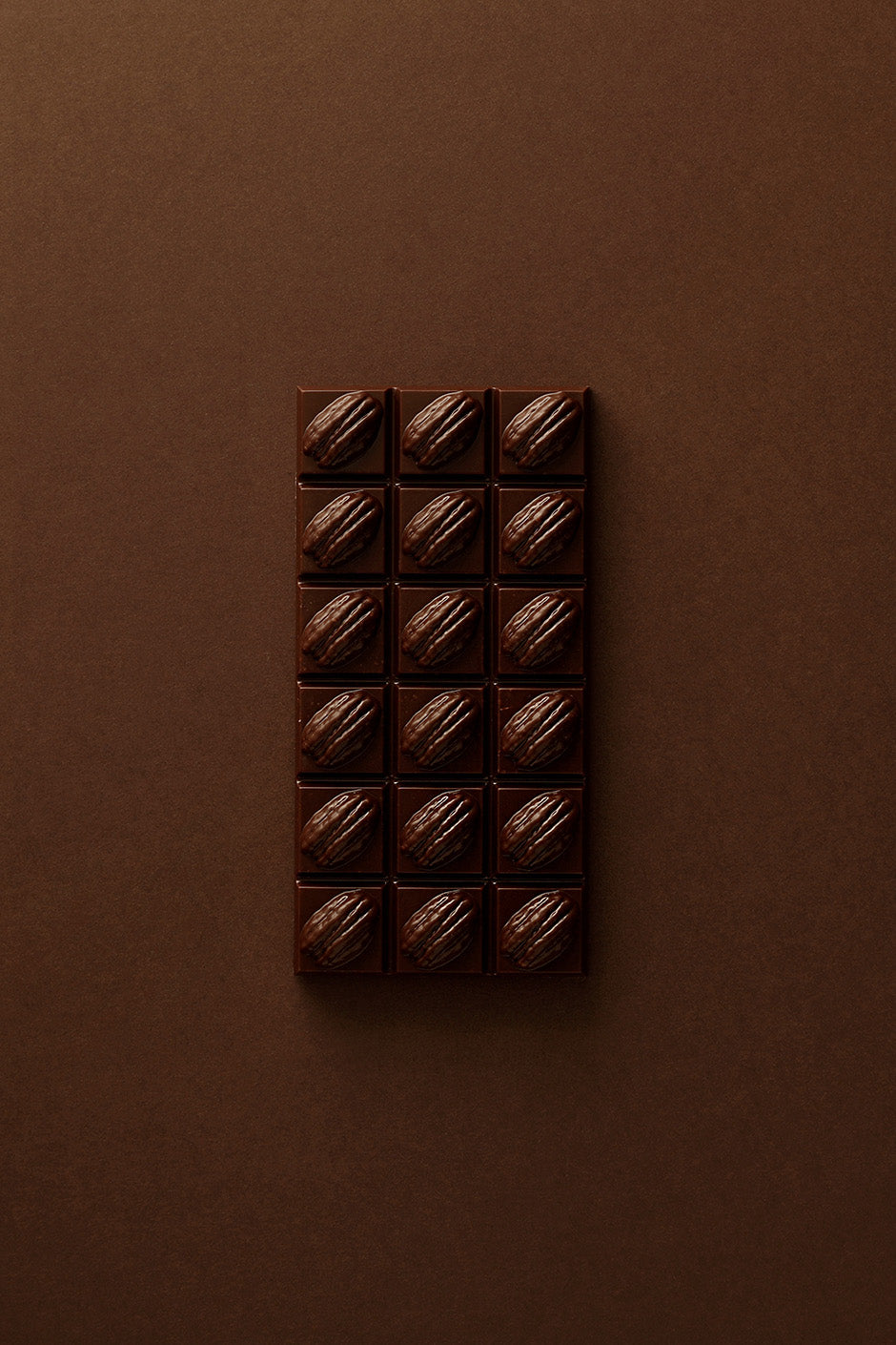 Dark chocolate pecan tablet