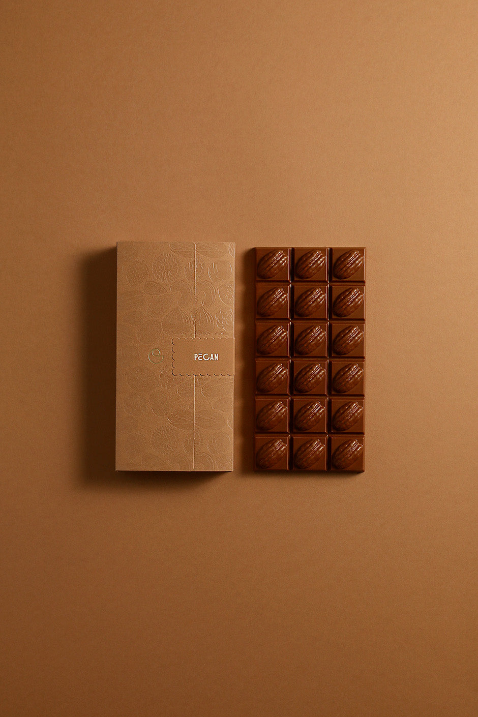 Milk chocolate pecan tablet